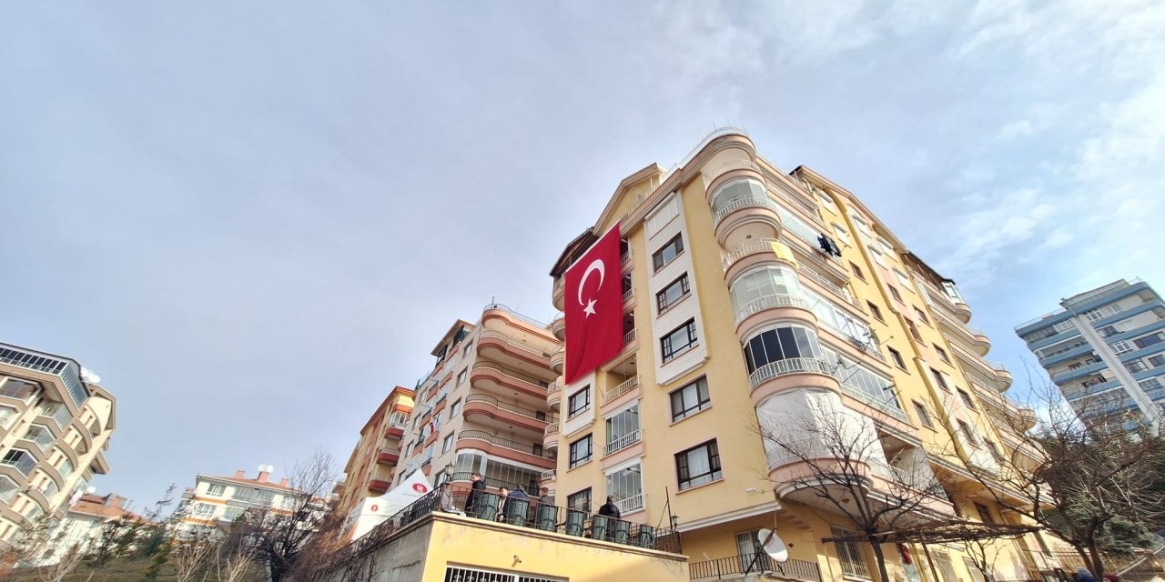 Şehit Pilot Emniyet Amirinin 24 Şubat’ta Nişanı Varmış