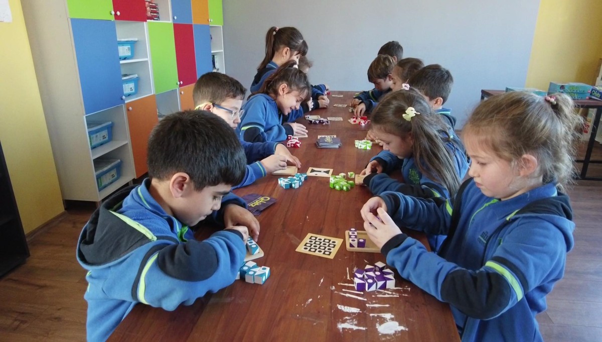 Rize Belediyesi Bilim Merkezi Öğrencileri Ağırlamaya Devam Ediyor