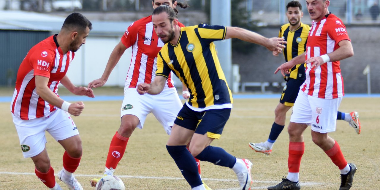 Talasgücü Belediyespor - Ayvalıkgücü Belediyespor: 0-3