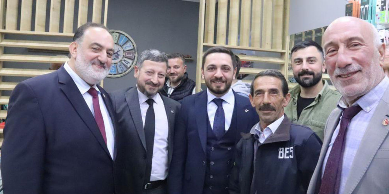 Yeniden Refah Partisi Rize Milletvekili Adayları Pazar'da Seçim Çalışmalarını Sürdürdü