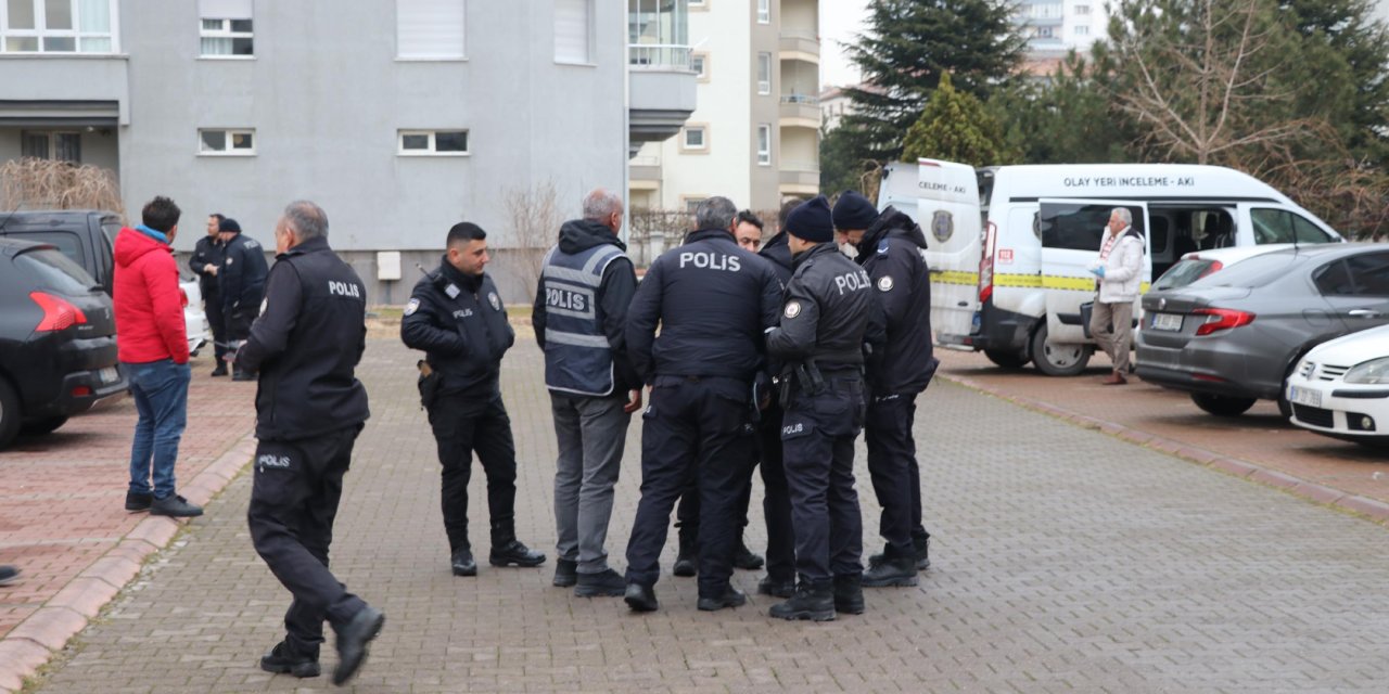 Kayseri'de Gazeteci, Silahlı Saldırıda Yaralandı