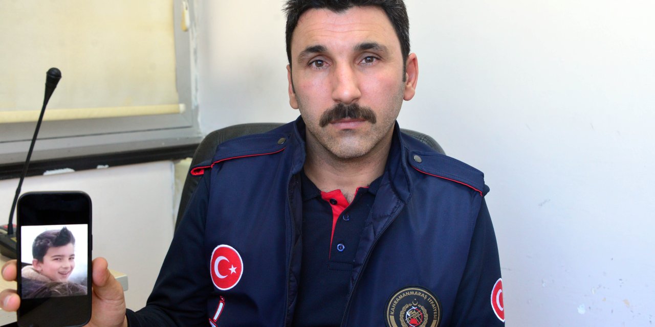 Enkaz Altındaki Oğlunu Bırakıp, 1050 Kişinin Kurtarılmasını Sağladı