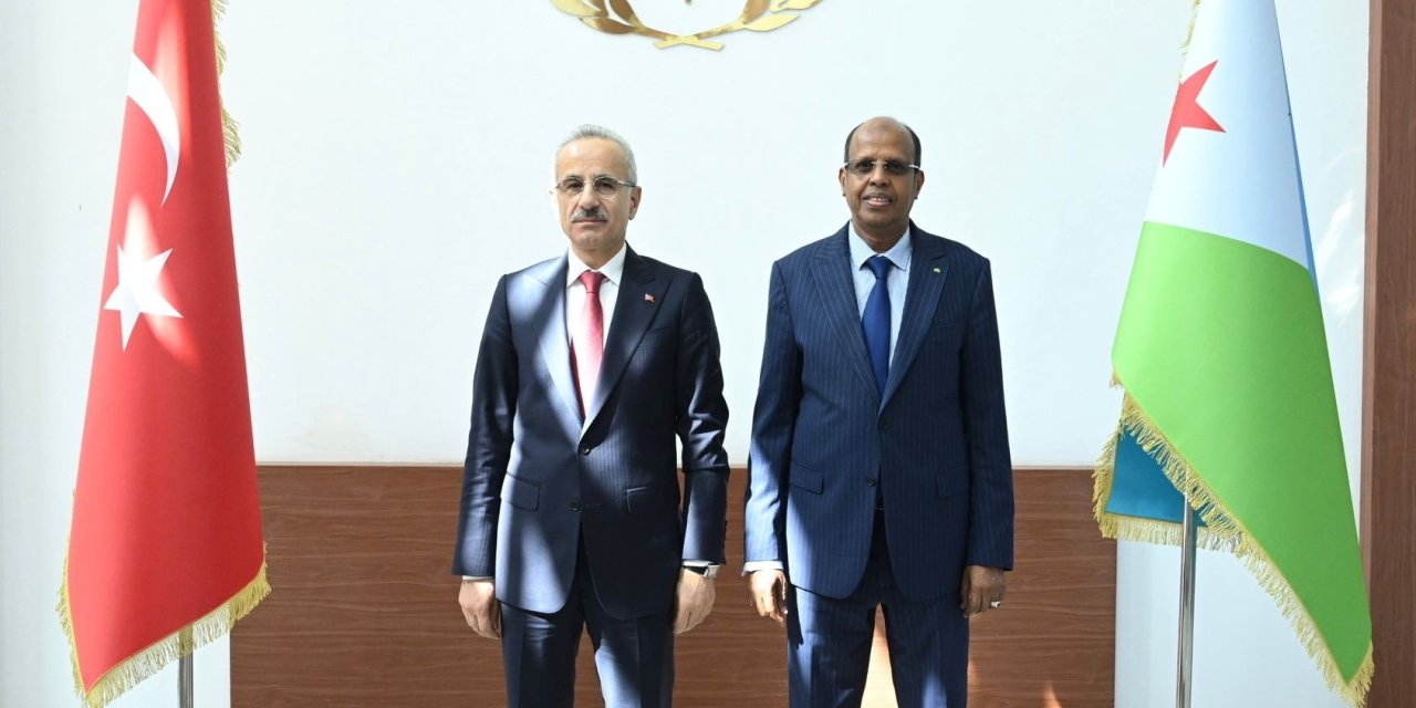 Bakan Uraloğlu, Cibuti Dışişleri Bakanı Youssouf İle Görüştü