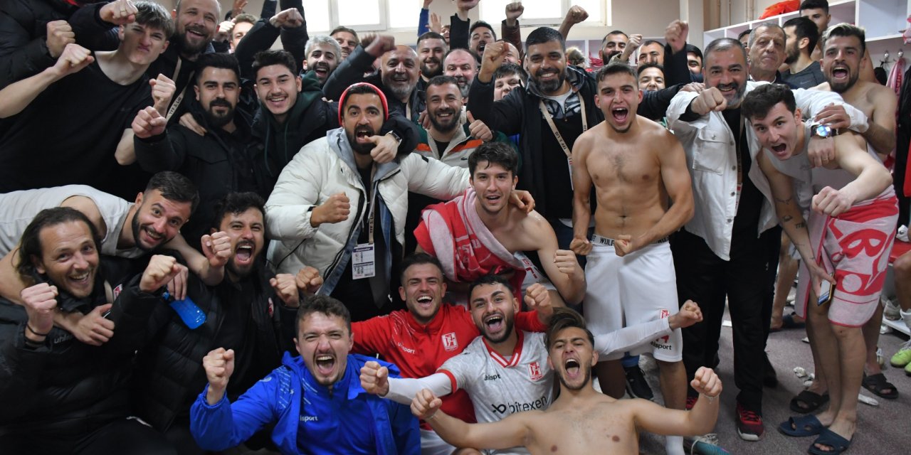 Balıkesirspor Sol Şeritte