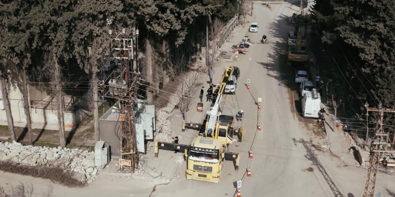 Toroslar Edaş: Deprem Bölgesinde 1,9 Milyar Liralık Bütçeyle Yıl Boyu Çalıştık