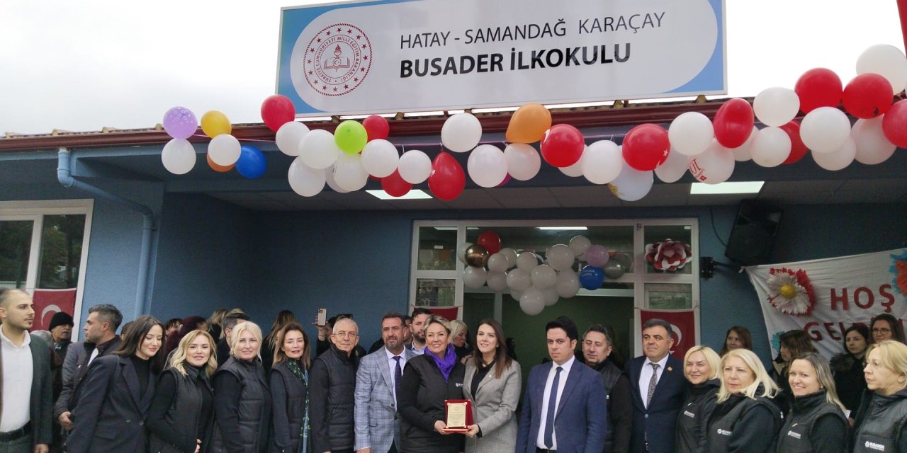 Hatay'da 135 Depremzede Öğrencilerin Eğitim Göreceği Busader İlkokulu Açıldı