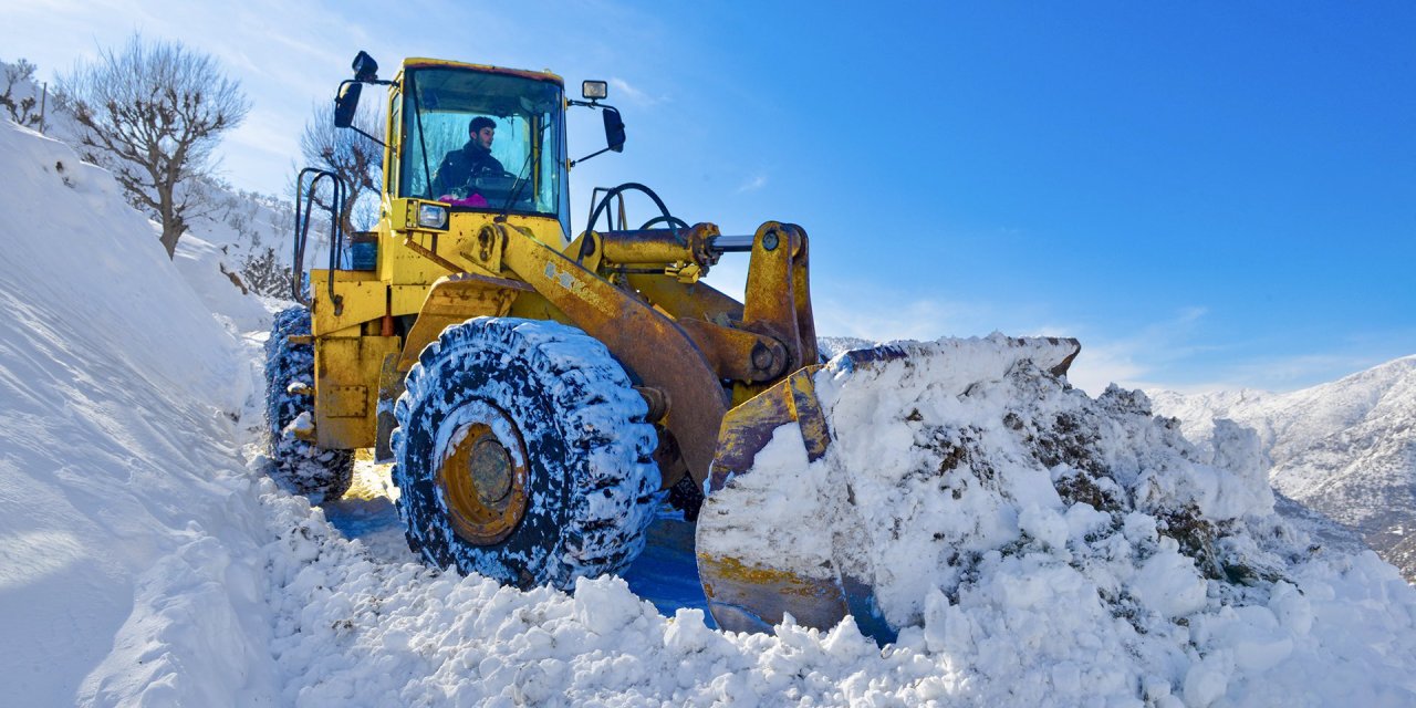 Batman’da 73 Yerleşim Yerinin Yolu Kapandı
