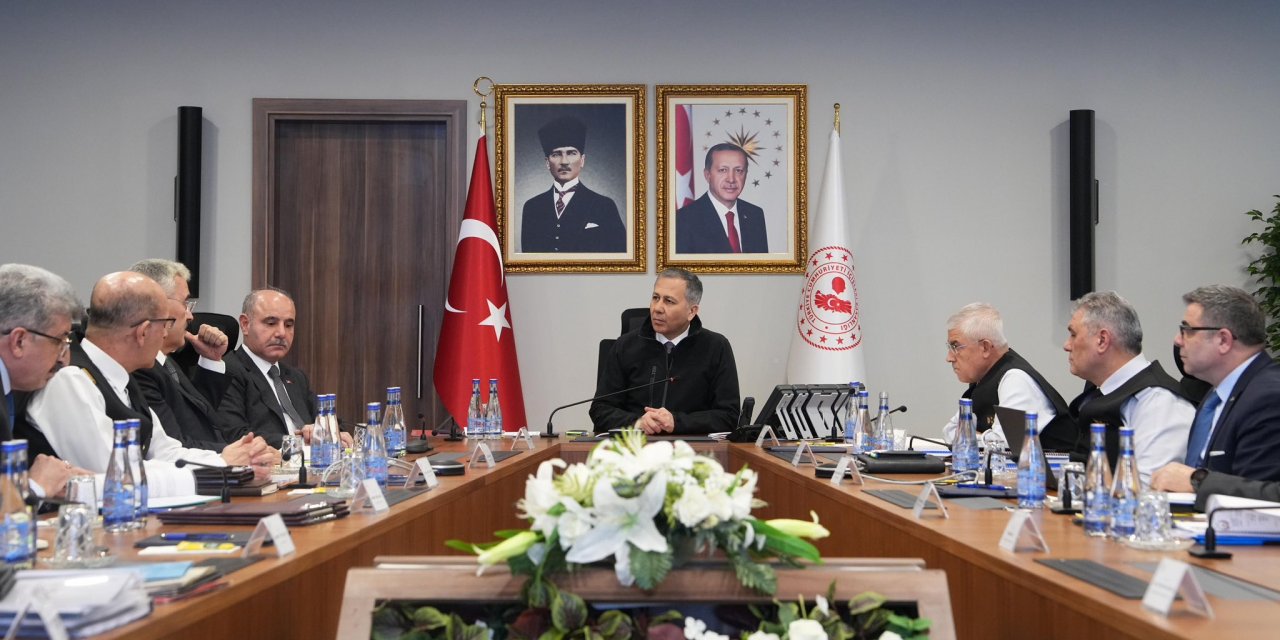 Bakan Yerlikaya'dan 'Güvenlik' Konulu Toplantı Açıklaması