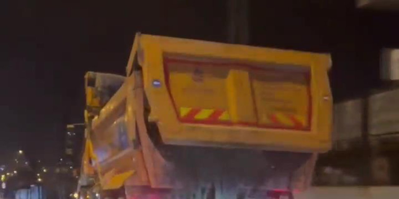 Arnavutköy'de Yola Moloz Dökerek İlerleyen Kamyon Şoförü Yakalandı