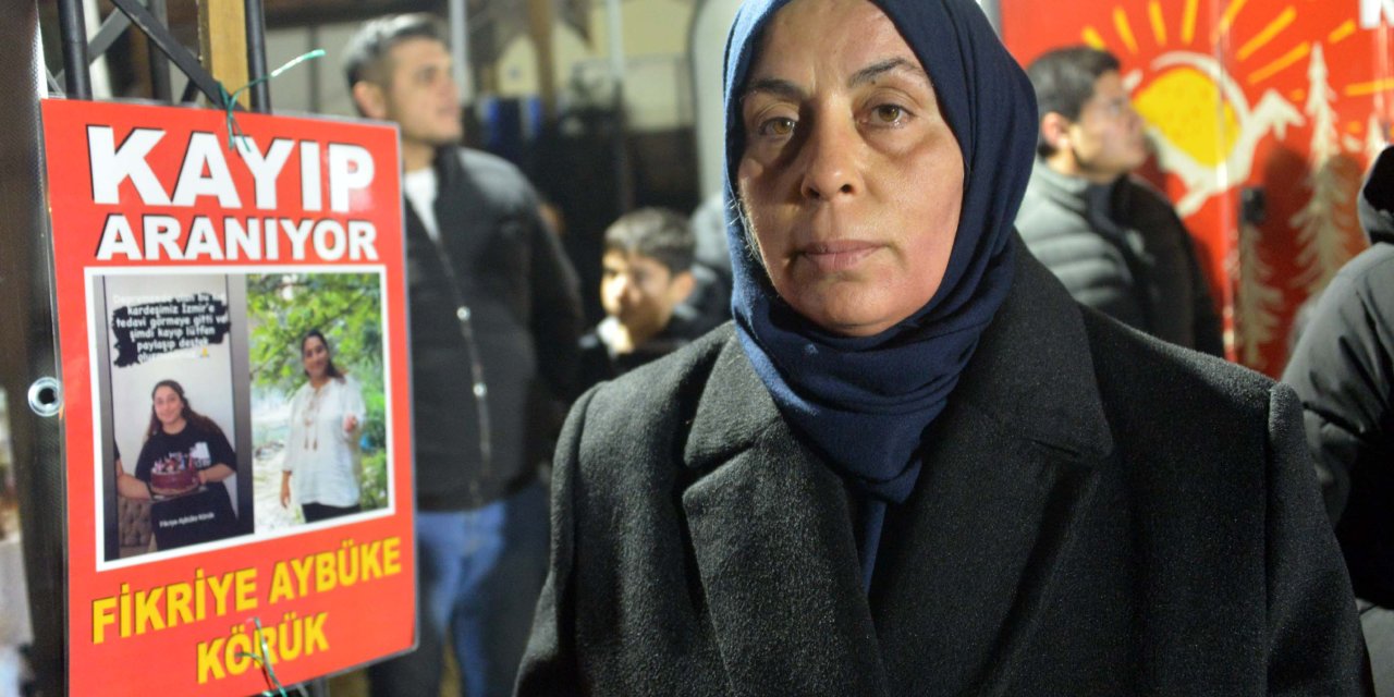 Depremde Kaybettiği Kızını 1 Yıldır Arıyor