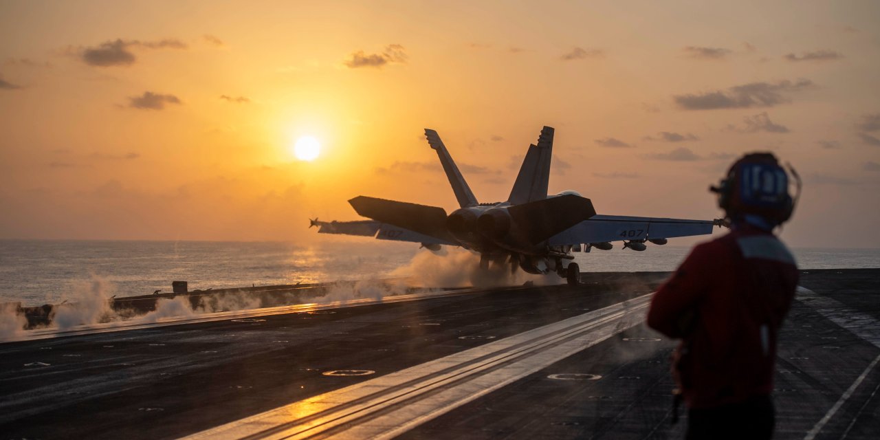 Centcom: Husilere Ait İki İnsansız Deniz Aracı İmha Edildi