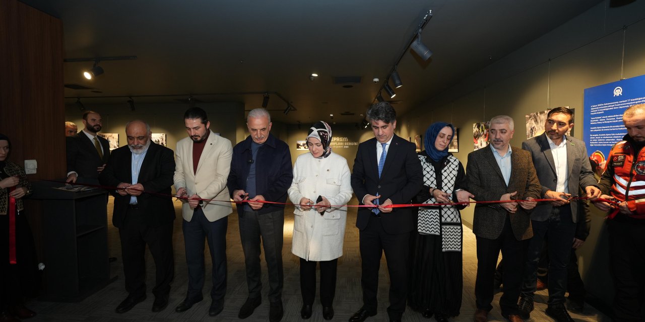 Ümraniye’de Deprem Fotoğrafları Sergisi Açıldı