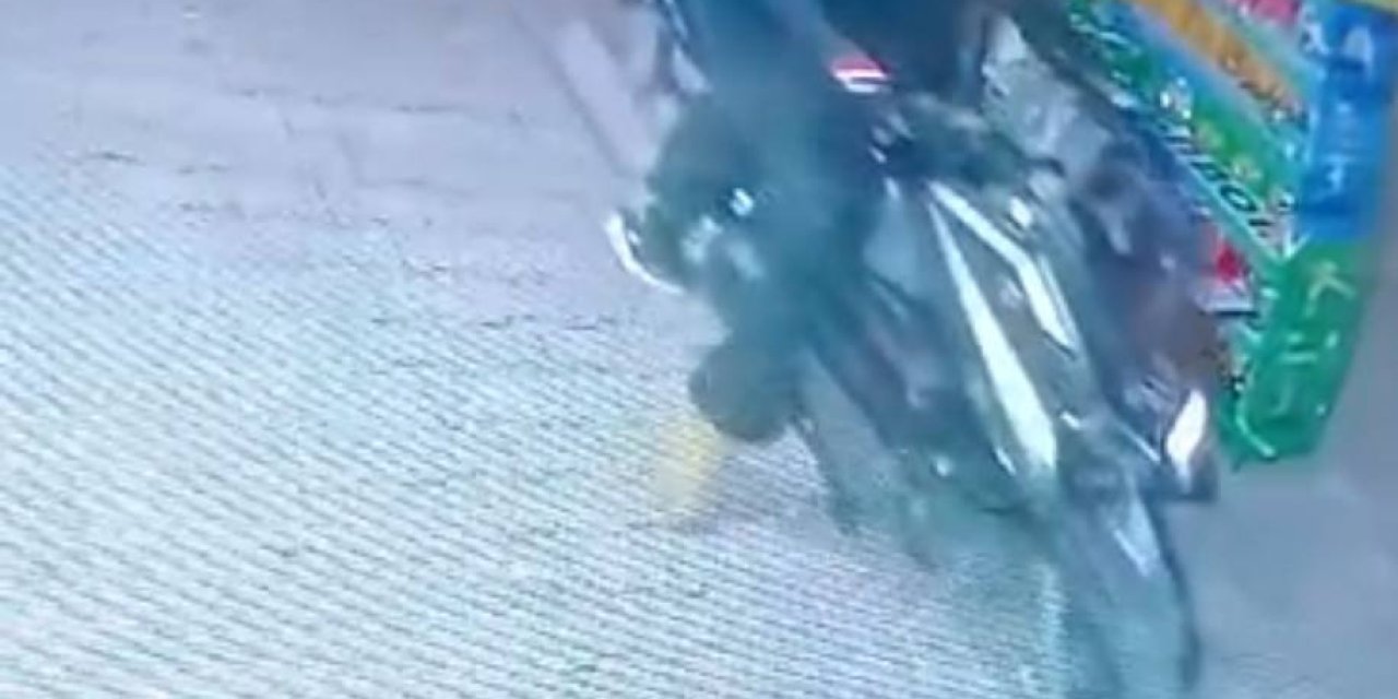 Esenyurt'ta Tekel Bayisine Silahlı Saldırı Kamerada