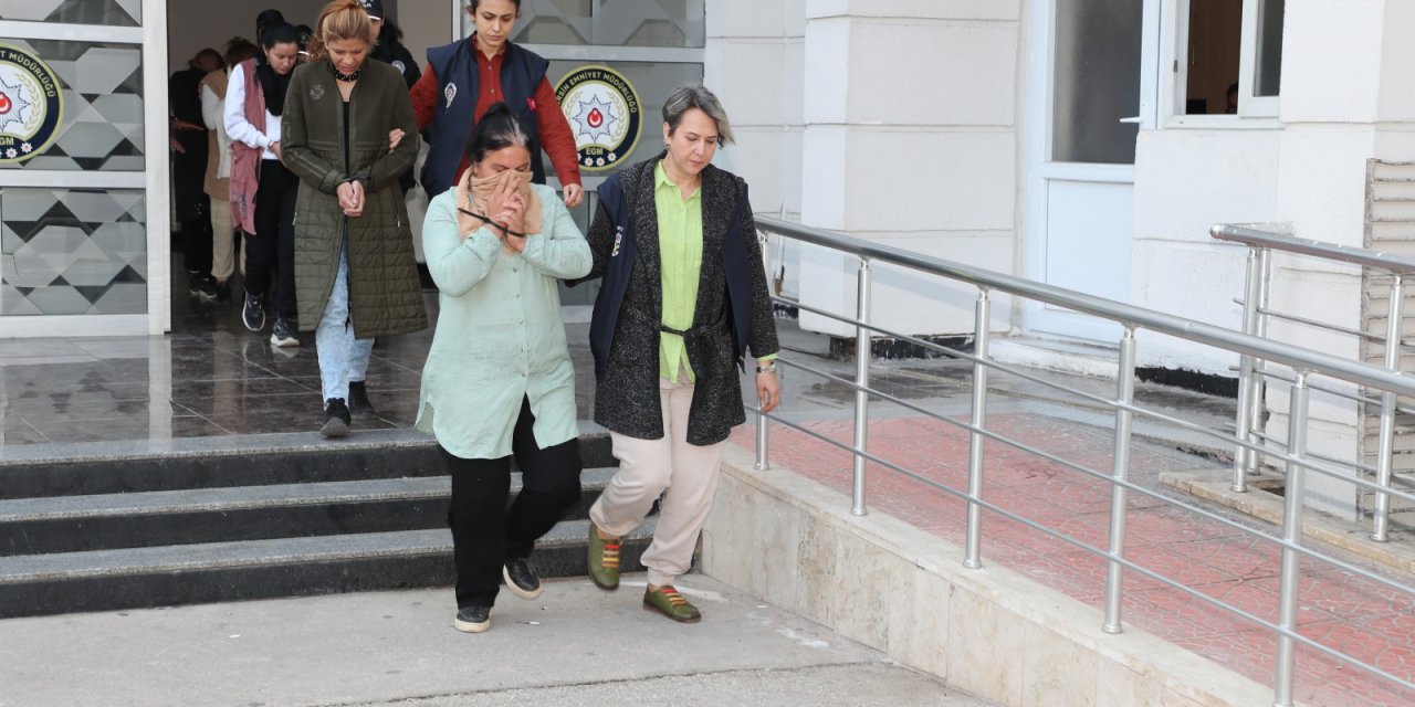 Kadın Hırsızlık Çetesi Çökertildi