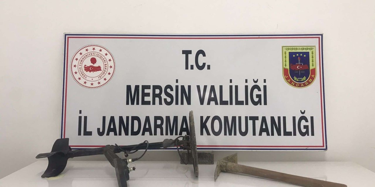 Tarihi Eser Kaçakçısı Roma Ve Bizans Dönemi Eserleri İle Yakalandı