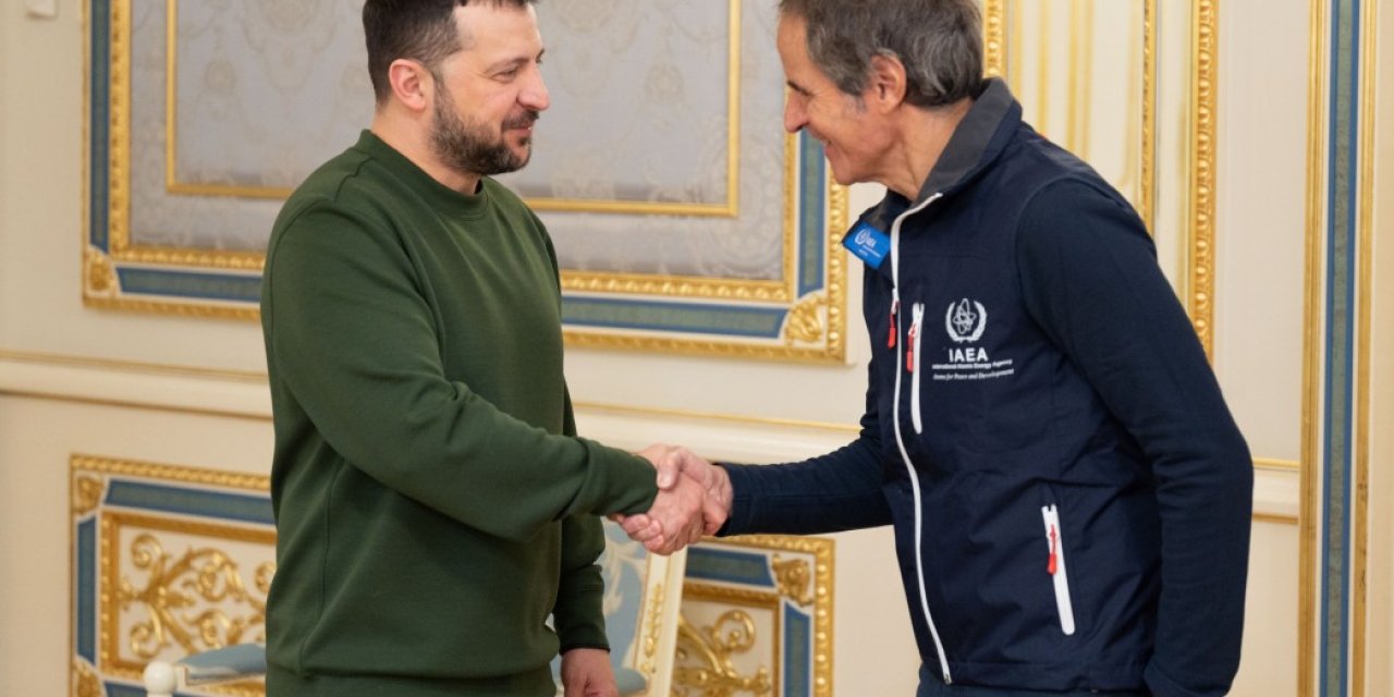 Zelenski, Iaea Genel Direktörü Grossi İle Görüştü