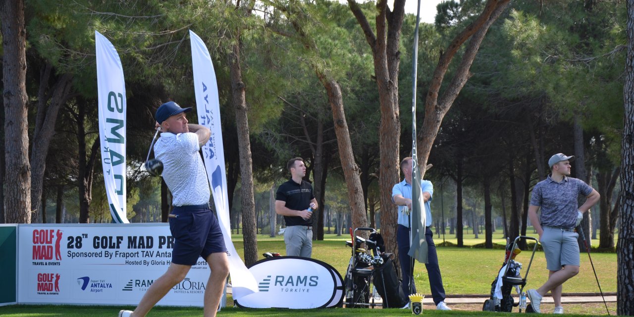 Antalya'da Toplam 60 Bin Euro Ödüllü Golf Turnuvası Başladı