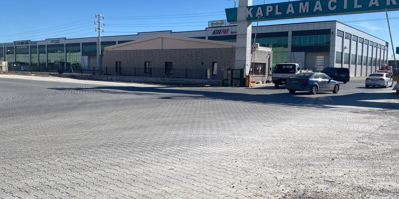 Tartıştığı İş Arkadaşı Balta İle Öldürdü