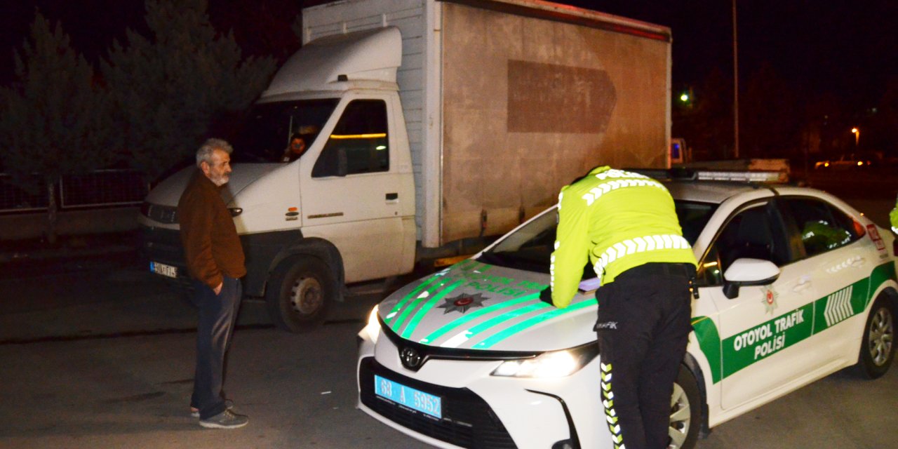 Ehliyet Sınıfı Yetersiz Olduğu İçin Polisten Kaçan Sürücü: Cezayı Plakaya Yazsınlar Diye Kaçtım