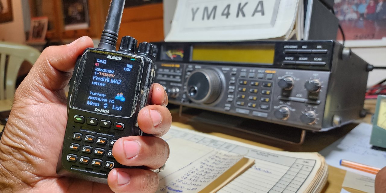 Haberleşme Tatbikatında Hataylı Depremzede Amatör Telsizci İle Duygu Dolu Görüşme