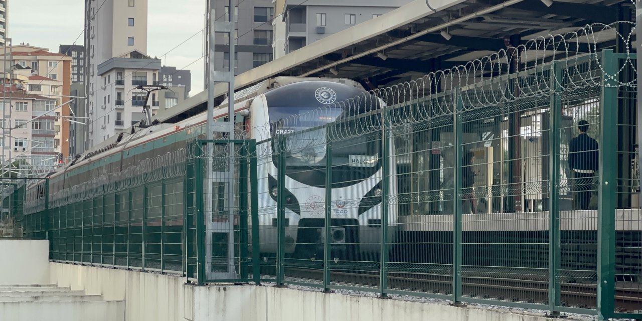 Marmaray'da Raylara Atlayan Bir Kişi Hayatını Kaybetti