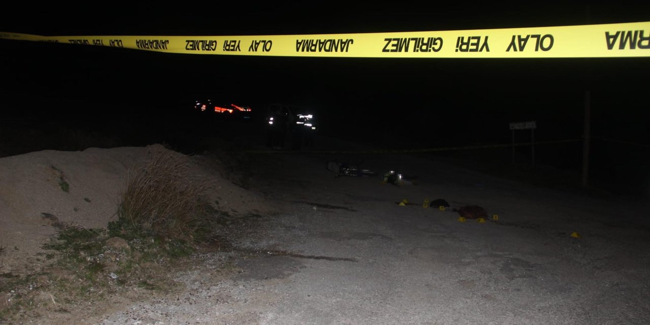 Motosikletle Giderken Silahlı Saldırıya Uğradılar: 2 Ölü