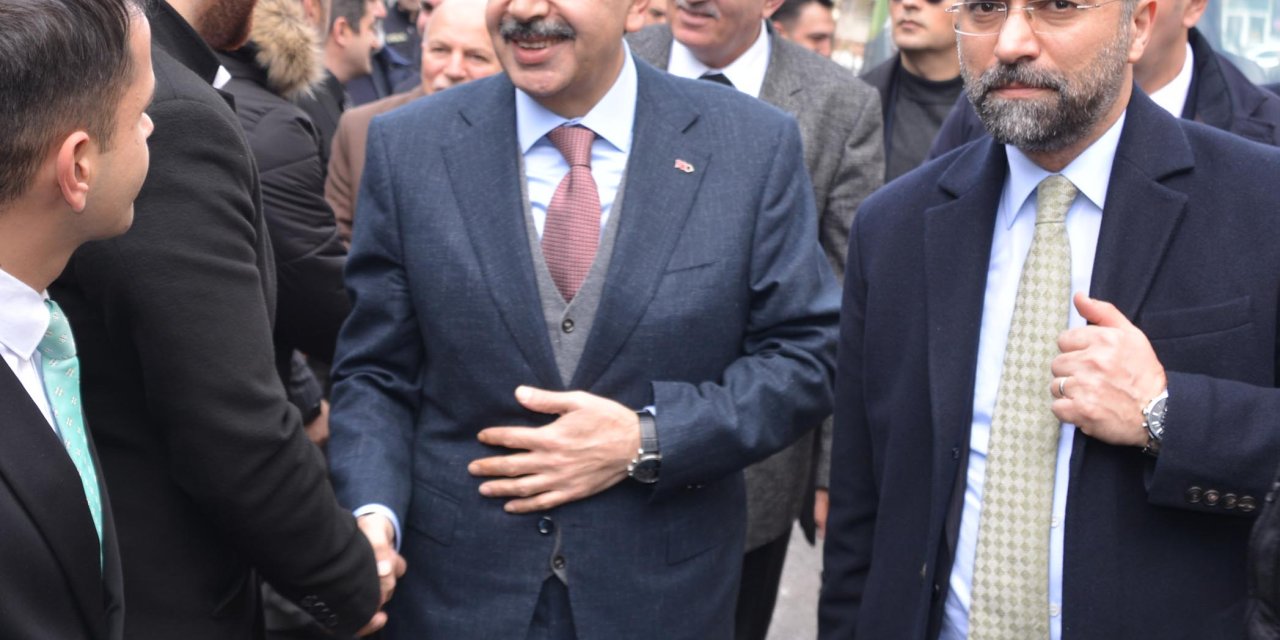 Bakan Tekin: Cumhur İttifakı, Türkiye'nin Bekası Üzerine Kuruldu