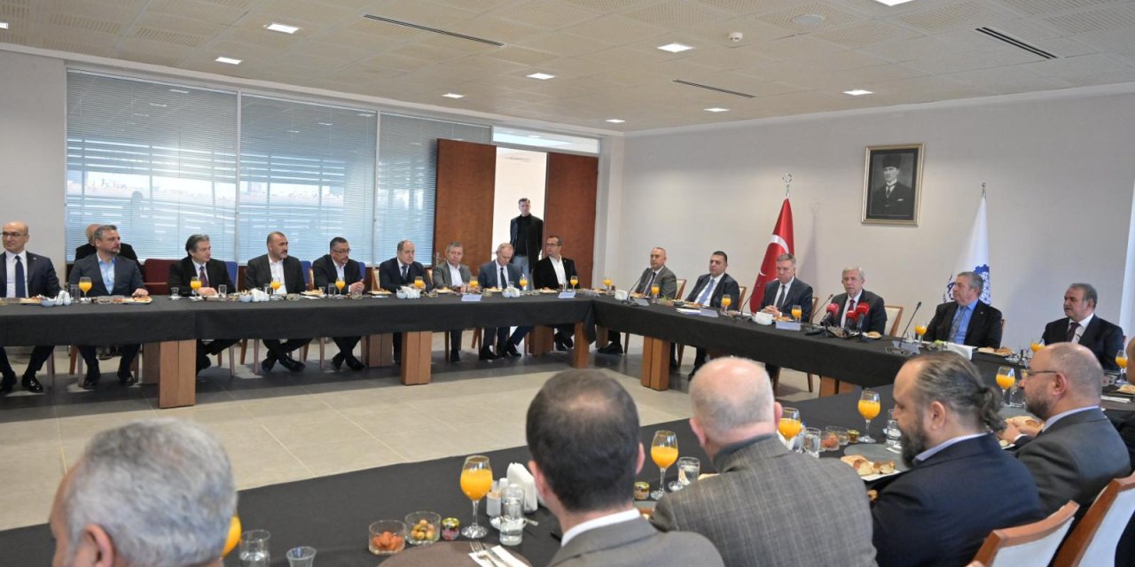 Mansur Yavaş: Bizim Çeke İhtiyacımız Yok, Engellemesinler Yeter