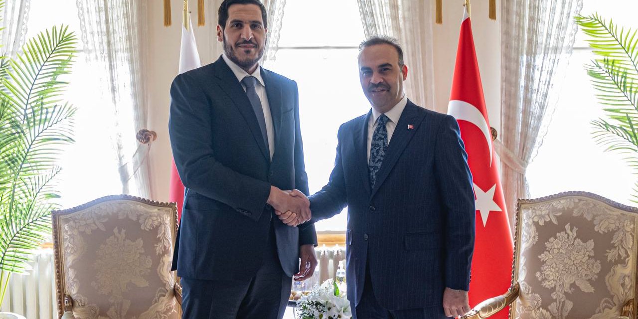 Bakan Kacır, Katarlı Mevkidaşı İle Bir Araya Geldi