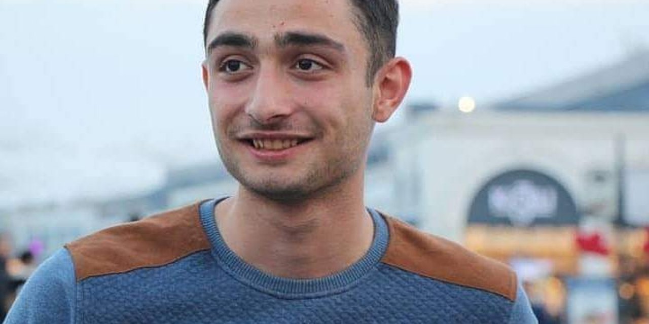 Ağaca Çarpan Motosikletin Sürücüsü Öldü