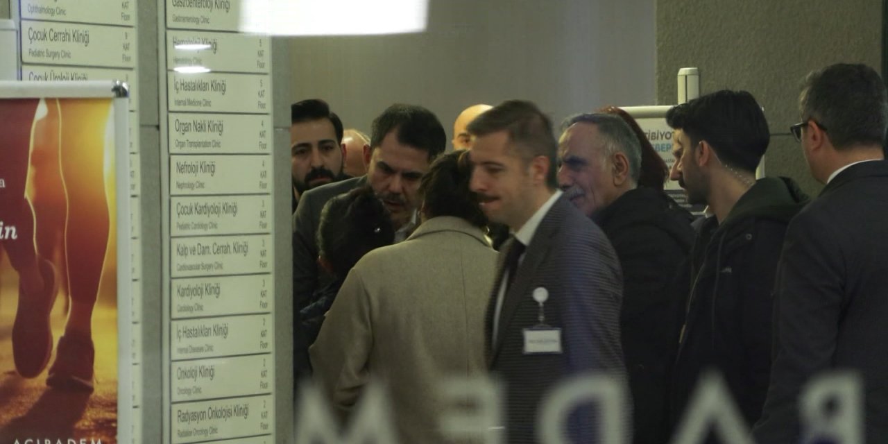 Murat Kurum Saldırıda Yaralanan Kadını Ziyaret Etti