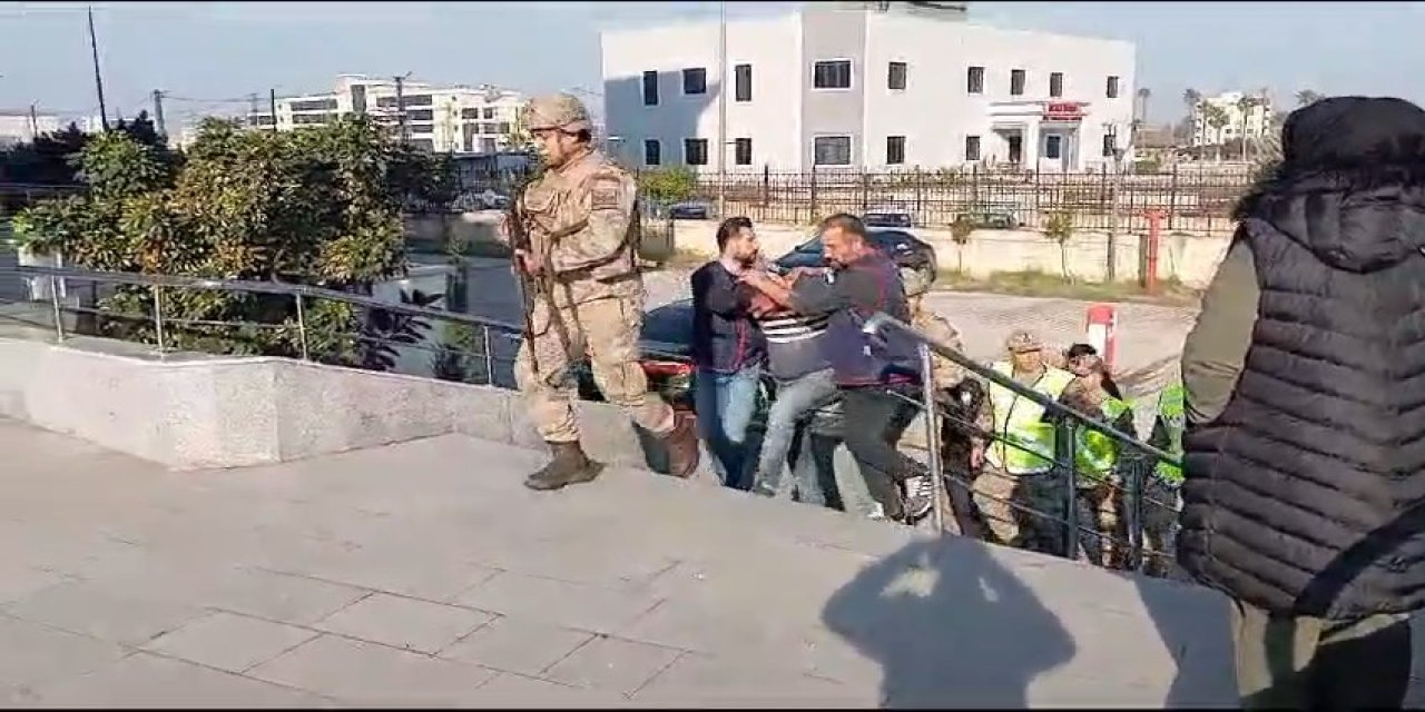 Hamile Kadın İle 2 Çocuğunu Öldüren Eski Korucu Adliyede