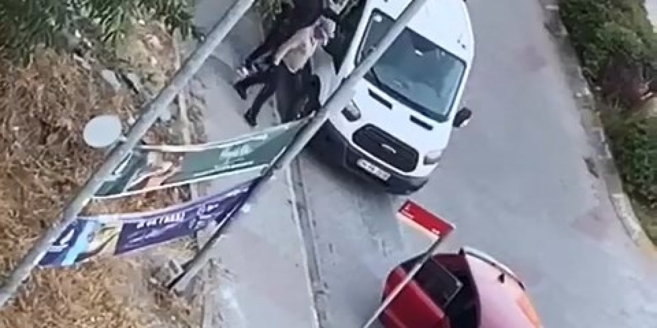 Başakşehir'de Park Halindeki Kamyonetten Hırsızlık Kamerada