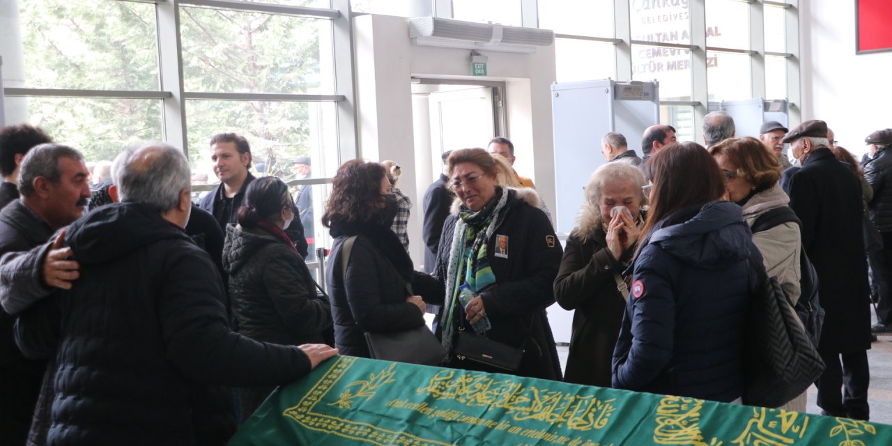 Özgür Özel, Ankara'da Cenazeye Katıldı