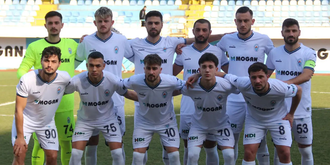 Pazarspor Play-Off Yolundan Uzaklaştı, Kümede Kalma Mücadelesi Başladı