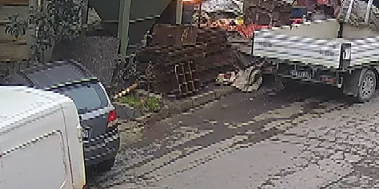 Başakşehir'de Demir Döküm Atölyesindeki Patlama Anı Kamerada