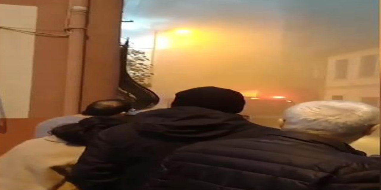 (Geniş Haber)-ortaköy'de Ahşap Binada Yangın