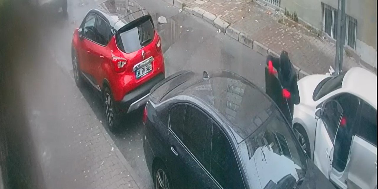 36 Otomobilin Hayalet Ekranını Çalan Şüpheliler Yakalandı