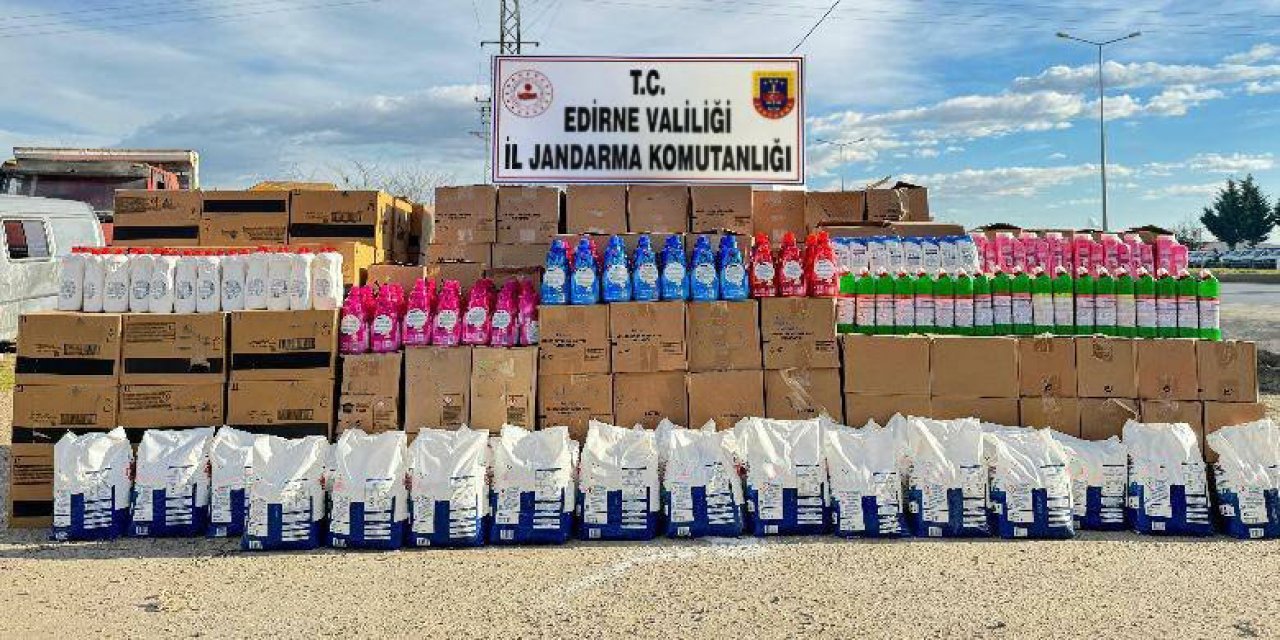 Markette 4 Ton Sahte Deterjan Ele Geçirildi; 3 Gözaltı