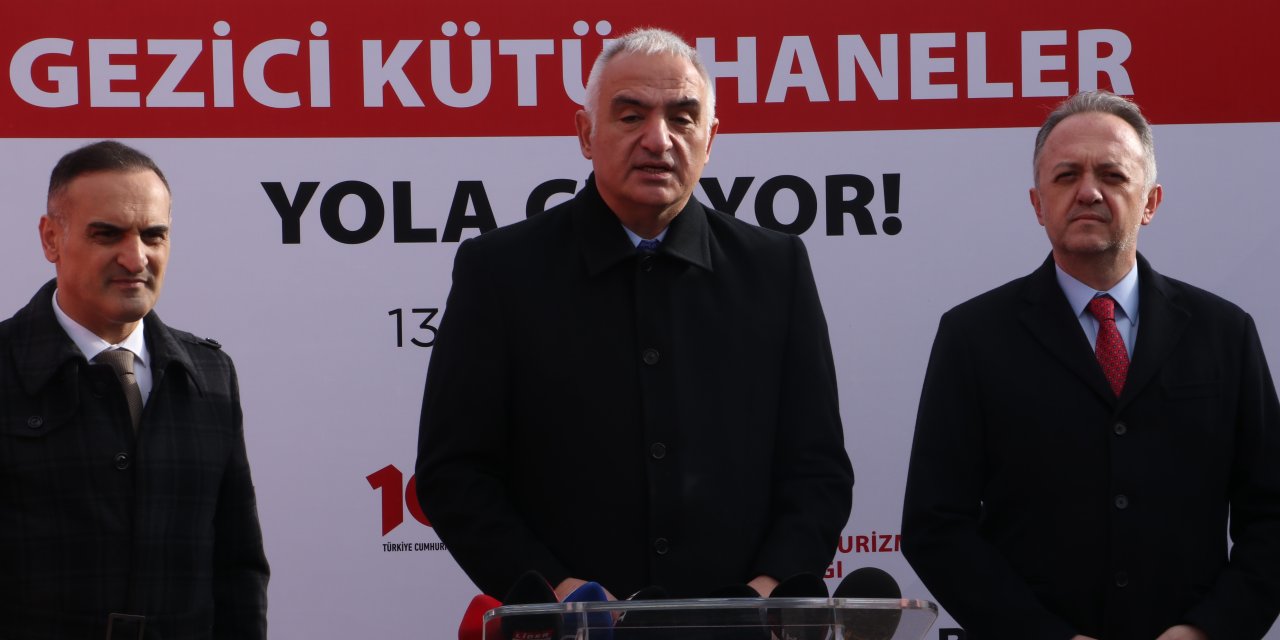 Bakan Ersoy: Yapay Zeka Destekli 100 Akıllı Kütüphane Açacağız