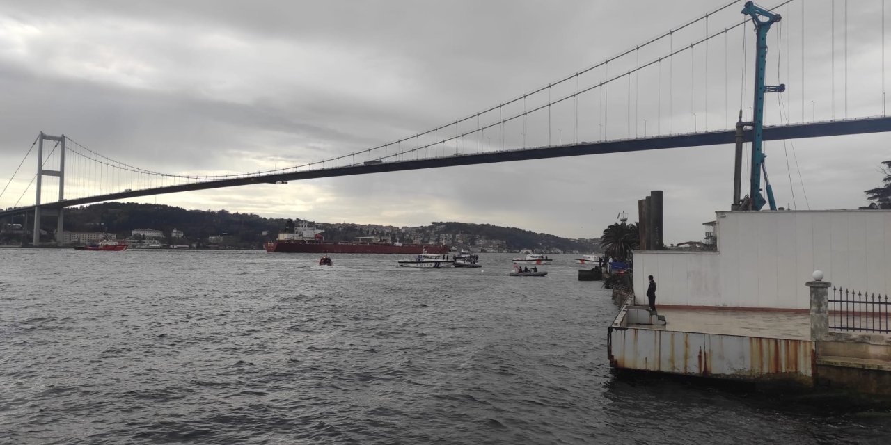 Ortaköy'de Denize Düşen 2 İşçiden Biri Hayatını Kaybetti