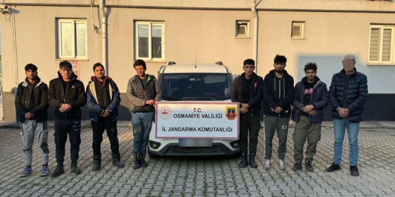 Osmaniye’de Tır Parkında 24 Kaçak Göçmen Yakalandı