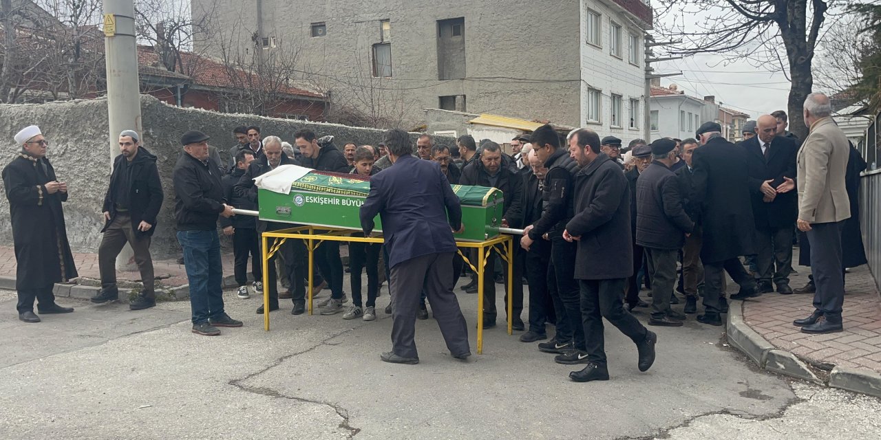 Eskişehir'de Çocukların Bıçaklı Kavgası: 1 Ölü (2)