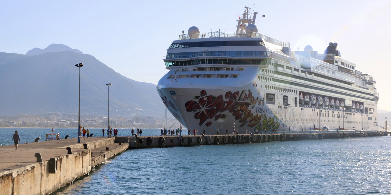 Kruvaziyer Turizminde Gemi Sayısı Yüzde 20, Yolcu Yüzde 52,6 Arttı