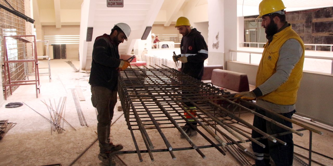 3 Büyük Deprem Atlatan 50 Yıllık Orta Hasarlı Hastane Güçlendiriliyor