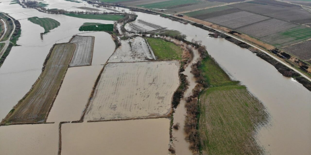 Çanakkale'de Su Altında Kalan Tarlalar, Dron İle Görüntülendi