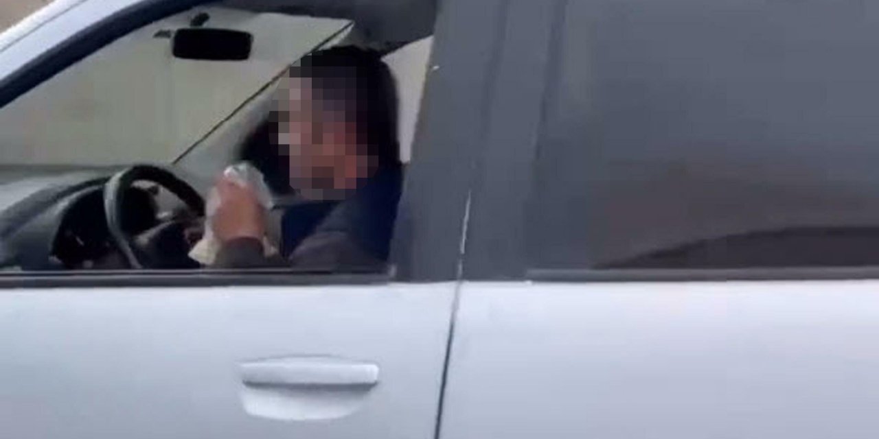 Direksiyonda Uyuşturucu Etkisi Bulunan Madde Kullanan Sürücü Kamerada