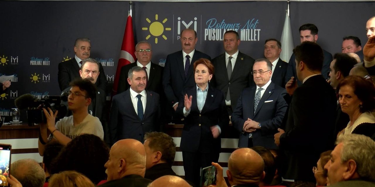 İyi Parti'nin Aday Tanıtım Toplantısında Gerginlik