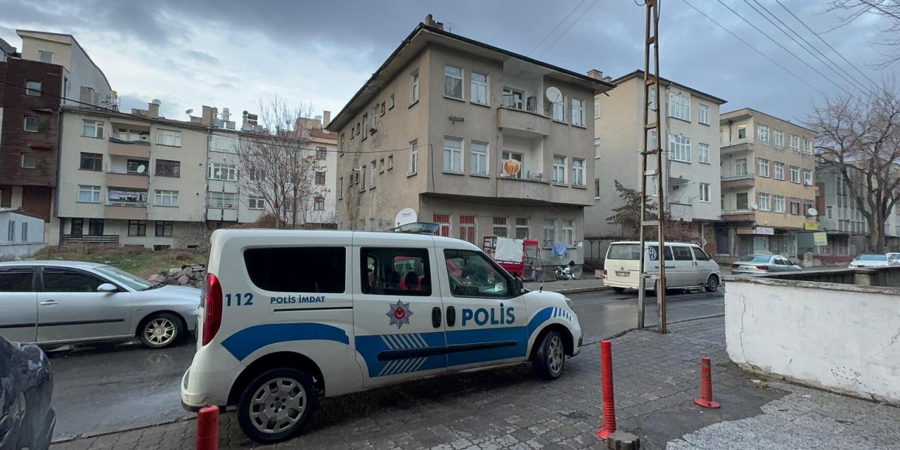 Kayseri'de Yalnız Yaşayan Kişi, Tuvalette Ölü Bulundu
