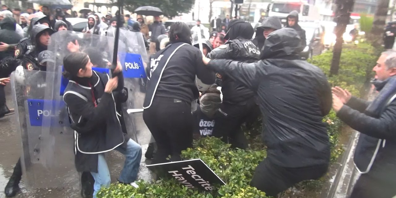 Şanlıurfa’da, İzinsiz Yürüyüşe Biber Gazlı Müdahale